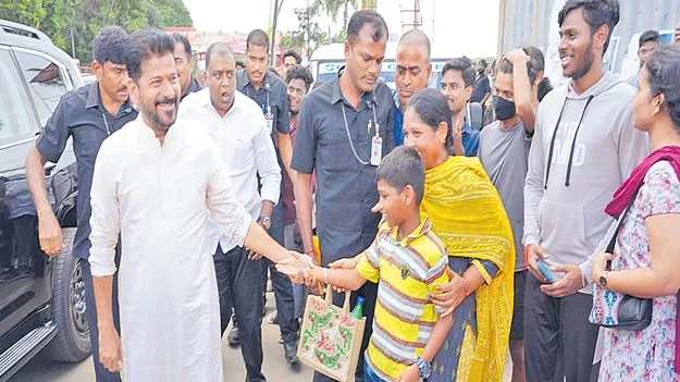 Ganesh Immersion: నిమజ్జనోత్సవంలో రేవంత్‌ 