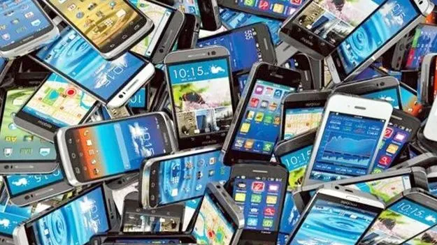 Department of Telecommunications: సైబర్‌ నేరాలకు వాడుతున్న2 కోట్ల ఫోన్‌ కనెక్షన్లు బ్లాక్‌