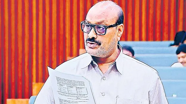 గత ఐదేళ్లూ పశుసంవర్ధక శాఖకు తాళాలు: అచ్చెన్న 