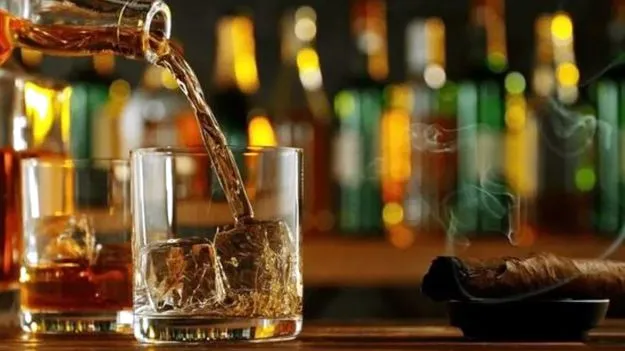 SIT Investigation: లిక్కర్‌ స్కామ్‌లో మరో వైసీపీ నేత