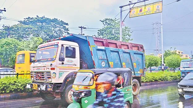 Enforcement Failure: టిప్పర్‌.. హారర్‌