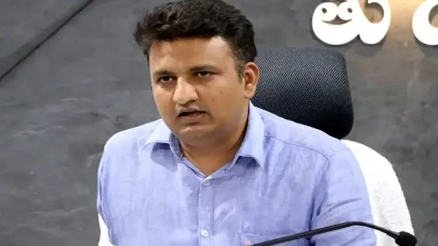 CS K. Vijayanand: తిరుపతి ఓట్ల వ్యవహారంలో ఐఏఎస్‌ గిరిశాకు ఉపశమనం 