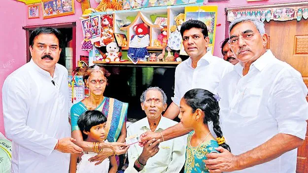 Minister Nadendla Manohar: ఇకపై నెలంతా రేషన్‌