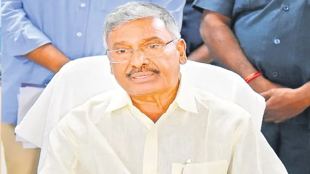 Illegal Land Registration:పెద్దిరెడ్డికి ప్రభుత్వం షాక్‌