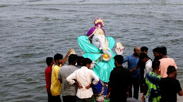 AP High Court: ఊరేగింపులకు భద్రత.. పోలీసులదే బాధ్యత