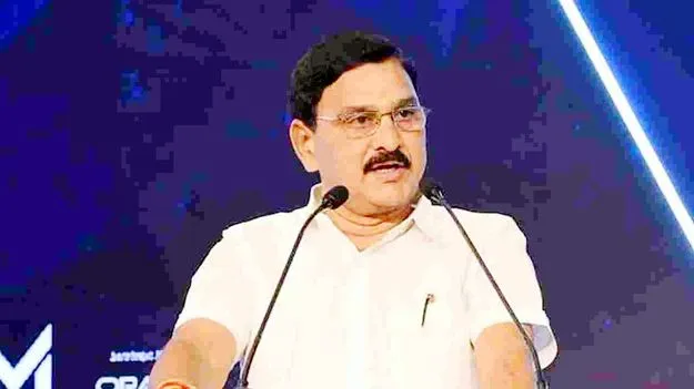 Minister Srinivas Varma: ఆత్మనిర్భర్‌ లక్ష్యసాధనలో ఉక్కుదే కీలక పాత్ర