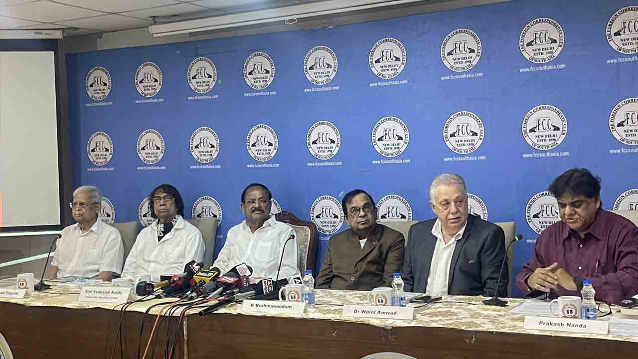 Brahmanandam Autobiography: బ్రహ్మానందం ఆత్మకథ పుస్తక ఆవిష్కరణ