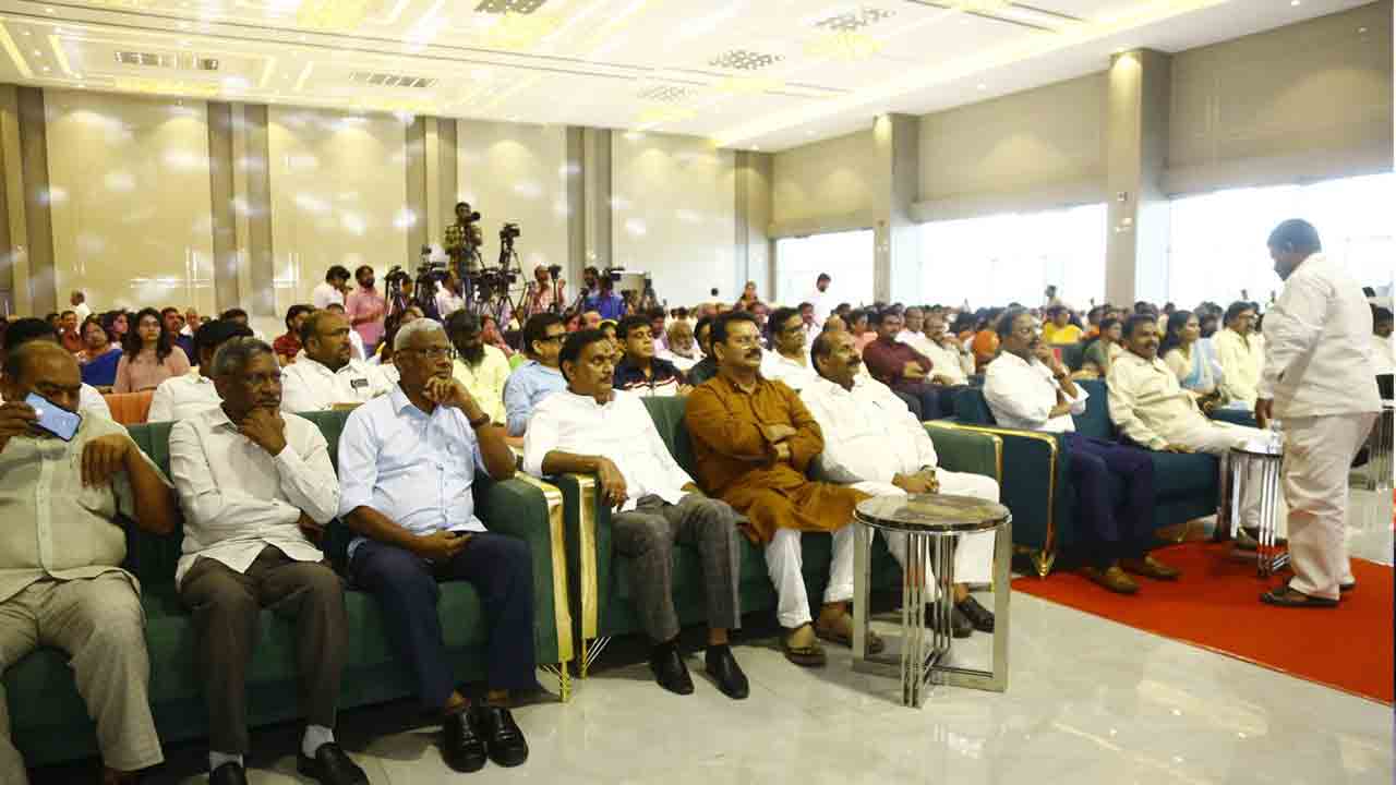 Vijayawada Utsav:స్పెషల్‌గా విజయవాడ ఉత్సవ్.. లోగో ఆవిష్కరణ