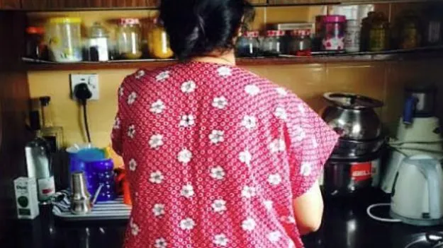 Womens Health:  ఆడవాళ్లు.. అదే పనిగా నైటీలు వేసుకుంటున్నారా? ఈ షాకింగ్ విషయాలు తెలుసుకోండి..!