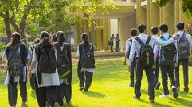 Spot Admissions Begin: 967 డిగ్రీ కళాశాలల్లో 2.41 లక్షల సీట్లు