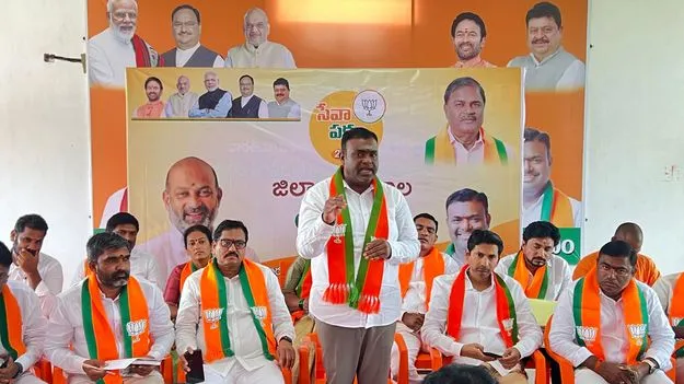 జిల్లా వ్యాప్తంగా సేవాపక్షం కార్యక్రమాలను నిర్వహించాలి