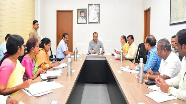 ఓటర్‌ జాబితా ఎస్‌ఐఆర్‌ కట్టుదిట్టంగా నిర్వహించాలి