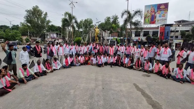 బీఆర్‌ఎస్‌ ఆధ్వర్యంలో నిరసనలు