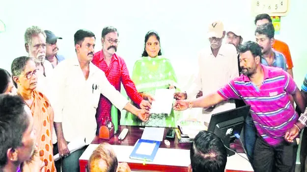 పారిశుధ్య కార్మికుల సంఖ్యను పెంచాలి