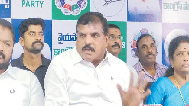 రైతులను ఆదుకోని ప్రభుత్వం