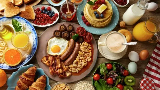 Effects of Skipping Breakfast: అల్పాహారం ఆలస్యంగా తినడం వల్ల ఆయుష్షు తగ్గుతుందా..?