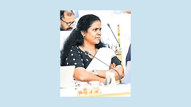 పశు పోషణ, ఉద్యాన పంటలకు ప్రాధాన్యం