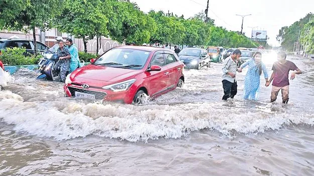 RainFall: మొదలైన నైరుతి నిష్క్రమణ