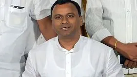 Komatireddy On Fake News: అదంతా ఫేక్.. ఆ వార్తలను ఖండిస్తున్నా