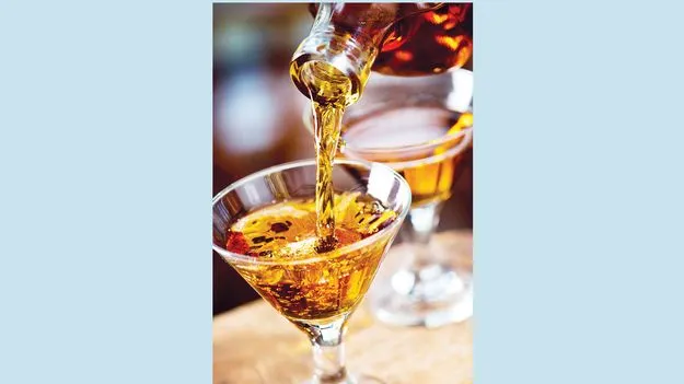 గీత కార్మికుల బార్‌లు కొట్టేసిన సిండికేట్లు?