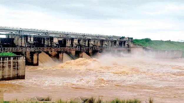   Nagavali నాగావళికి వరద 