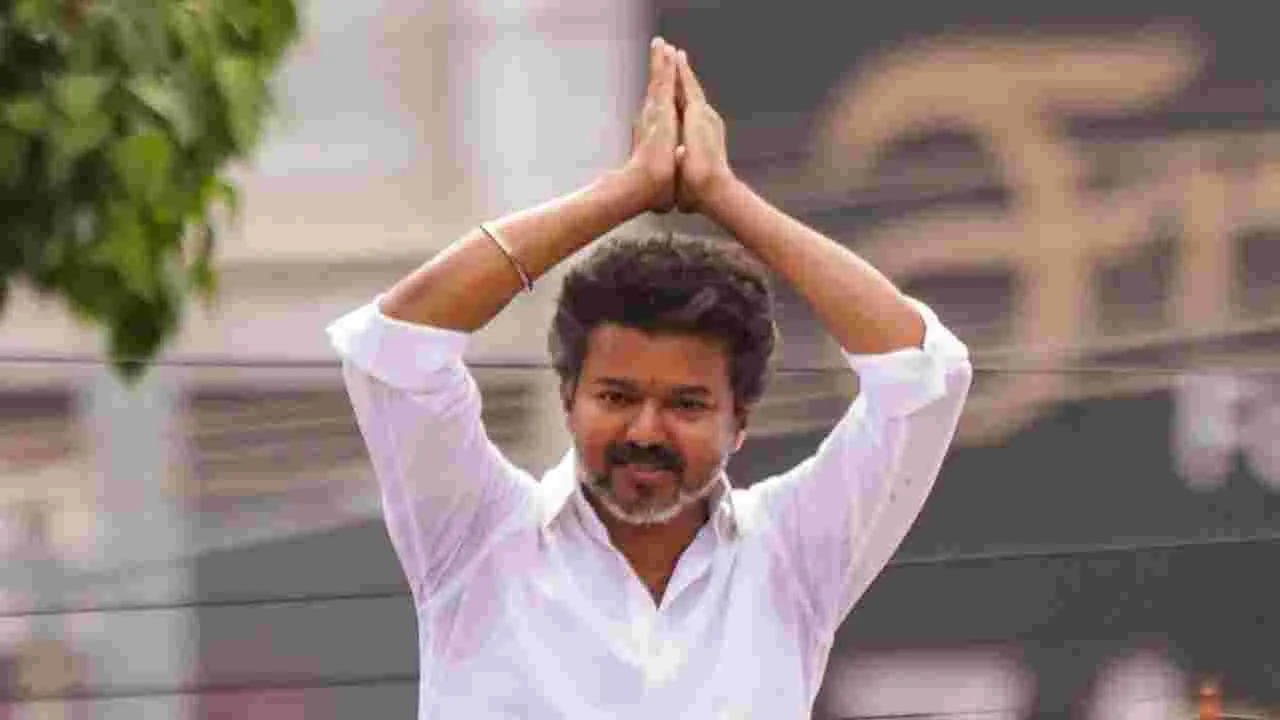 Hero Vijay: హీరో విజయ్‌ నివాసంలో ఆగంతకుడి చొరబాటు  
