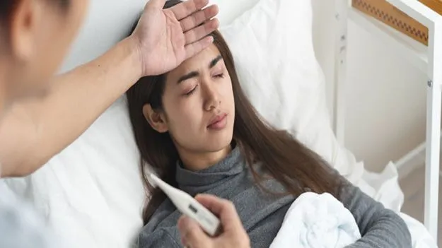 Fevers: బాబోయ్‌ ఫీవర్‌.. చెన్నైలో పెరుగుతున్న జ్వరాల వ్యాప్తి