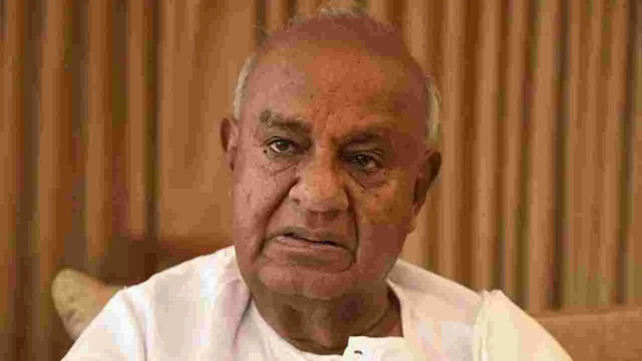 Devegowda: వీల్‌ చైర్‌లోనే పార్లమెంటుకు వెళ్తా..
