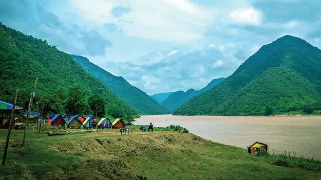 ఎగిరెల్లి పాపికొండలు..చూసొద్దాం!