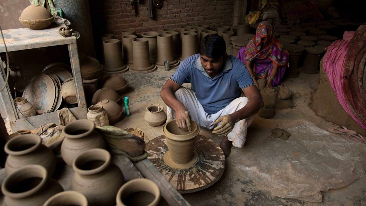 Central Govt Scheme: సబ్సిడీతో రూ. 3 లక్షల రుణం.. పూర్తి వివరాలివే..