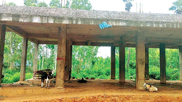 647 భవనాల పరిస్థితేంటి?