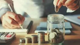 Best Savings Schemes: చిన్న మొత్తాలతో పెద్ద లాభాలు కావాలా? ఇండియాలో టాప్-10 స్కీమ్స్ ఇవే..