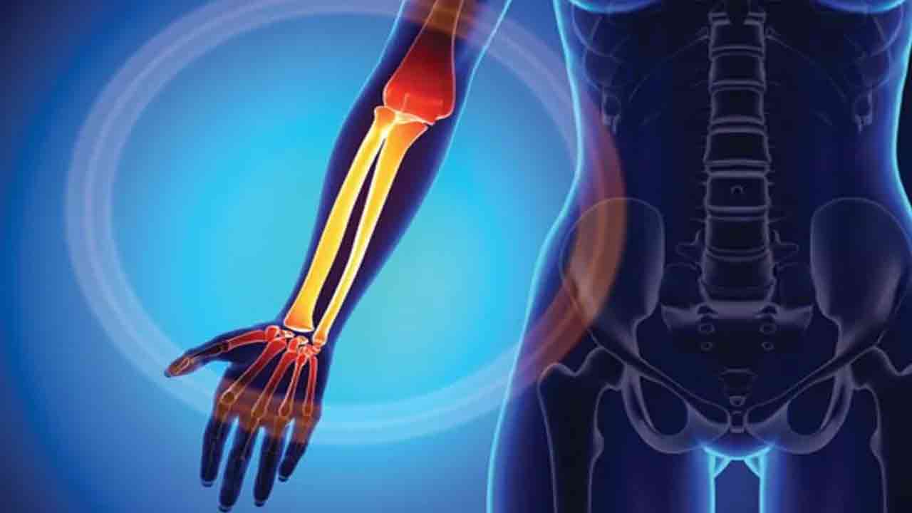 Health Tips: నెల రోజుల పాటు రోజుకు 5 నానబెట్టిన బాదం పప్పులు తింటే.. జరిగేది ఇదే.. 