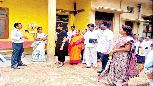   Patients రోగులకు అందుబాటులో ఉండాలి