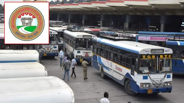 TGSRTC: బస్సు ఆపలేదని పొట్టు పొట్టు కొట్టారు.. ఎక్కడంటే..