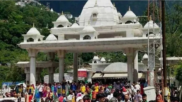 Vaishno Deve Yatra to Restart: వైష్ణోదేవి యాత్ర తిరిగి ప్రారంభం.. ఎప్పటి నుంచంటే