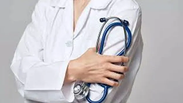 Health Department Finances: వైద్య ఆరోగ్య శాఖకు ఆర్థిక సుస్తీ