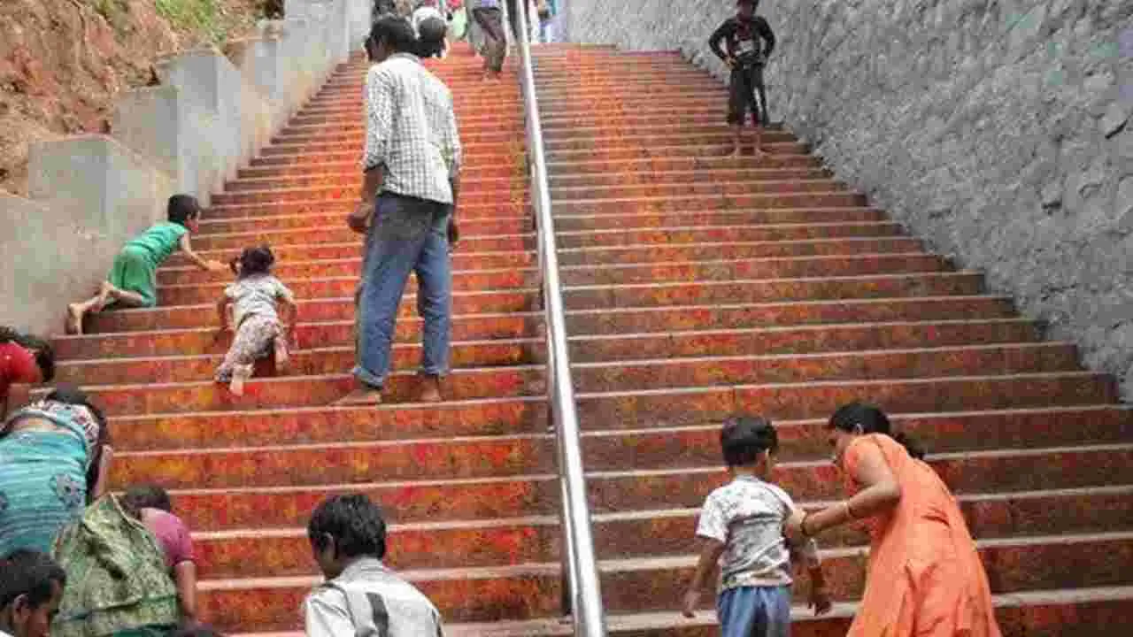 Alipiri Tirumala Route: భక్తుల రక్షణకు చర్యలు తీసుకోండి 