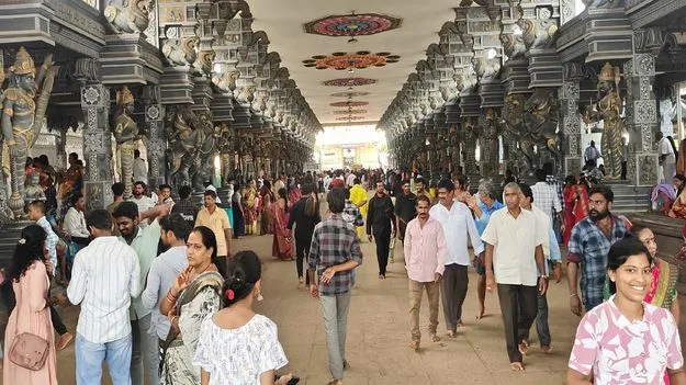 గోవిందా.. గోవిందా..