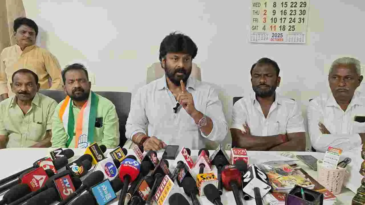 మంత్రి శ్రీధర్‌బాబును విమర్శిస్తే ఊరుకునేది లేదు   