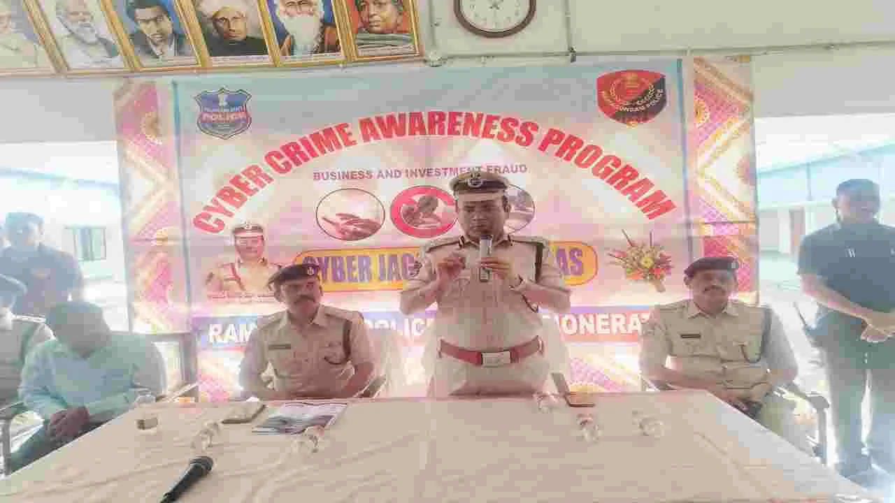 విద్యార్థులు లక్ష్యసాధనతో ముందుకు సాగాలి 