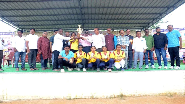 kumaram bheem asifabad-ముగిసిన సెపక్‌ తక్రా పోటీలు