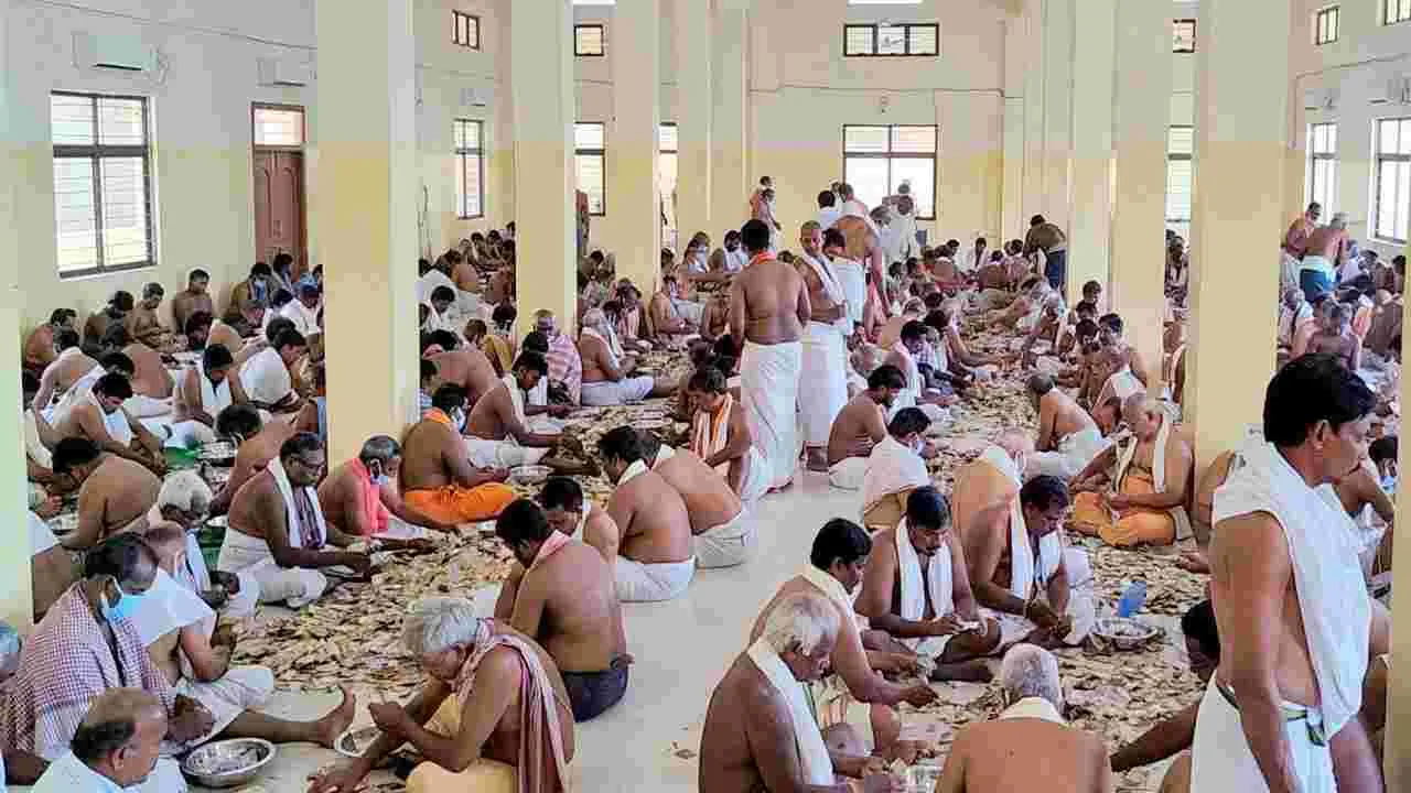 చిన వెంకన్న హుండీ ఆదాయం రూ.4.22 కోట్లు