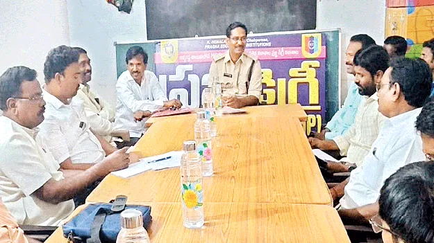 భద్రత ప్రమాణాలు పాటించాలి 