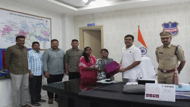 kumaram bheem asifabad- విద్యార్థులు వ్యసనాల బారిన పడొద్దు