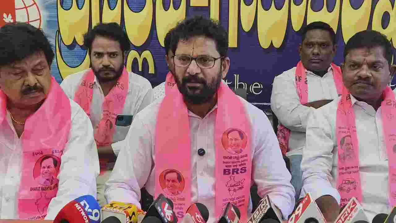 కాంగ్రెస్‌ను నమ్మితే బీసీలను నట్టేట ముంచారు 