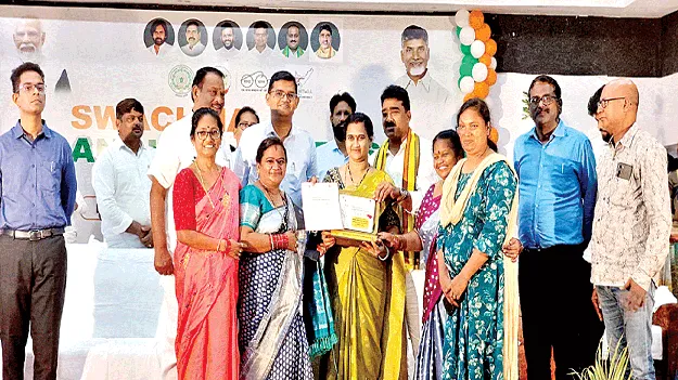 పరిశుభ్రతకు ప్రాధాన్యం 