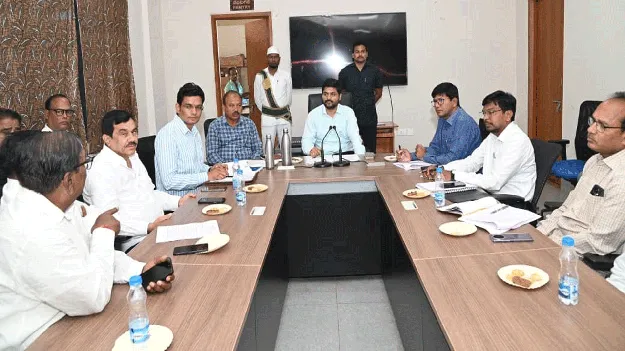 kumaram bheem asifabad- పత్తి కొనుగోళ్లకు ఏర్పాట్లు చేయాలి