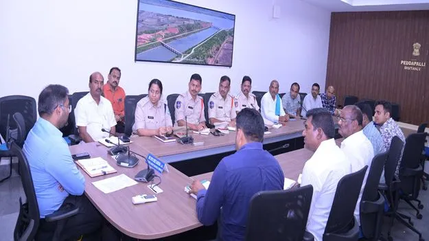 మూడు రోజులు పత్తి కొనుగోళ్లు నిలిపివేత 