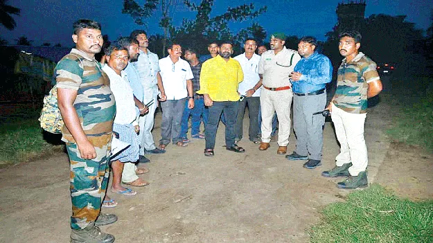 ఏనుగుల తరలింపునకు చర్యలు తీసుకోండి